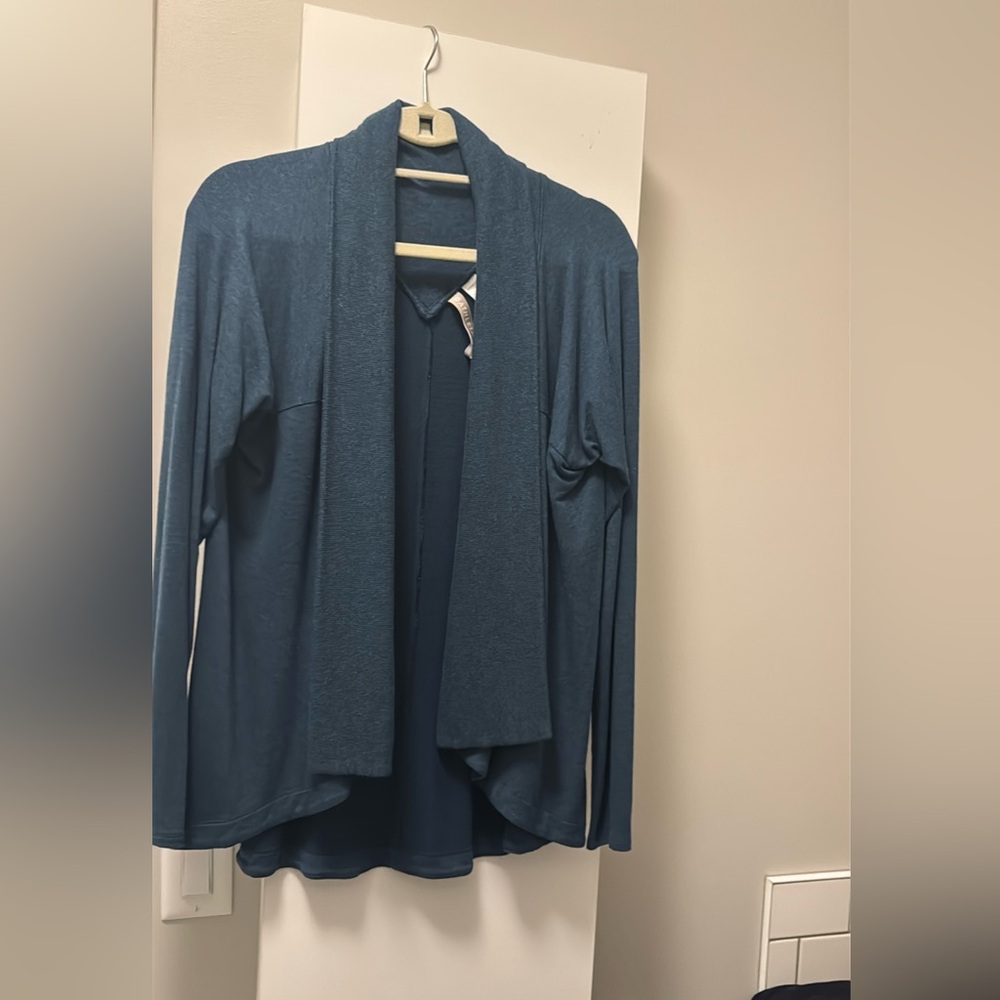 Athleta Pranayama Wrap